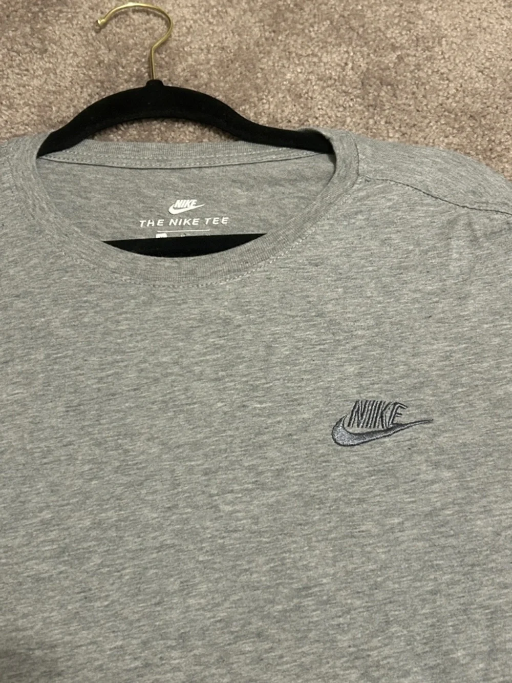 Nike Short Sleeve Crew Tee in Heather Gray with Small Logo